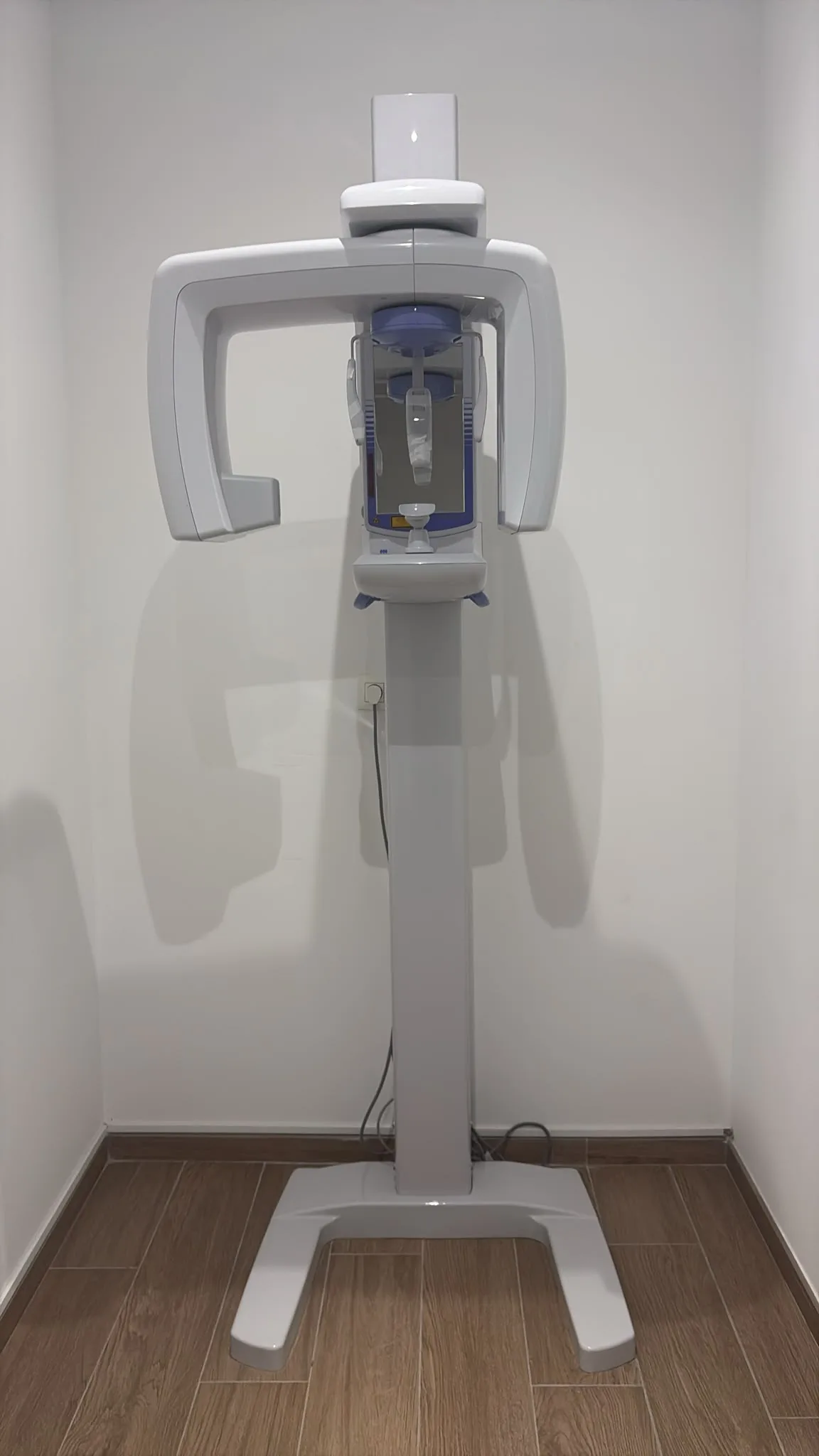 Appareil de radiographie panoramique dentaire du cabinet